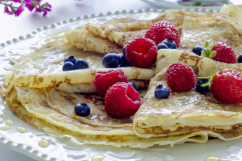 Картинка еда блины оладьи голубика малина блинчики