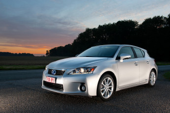 Картинка 2011+lexus+ct+200h автомобили lexus белый ночь