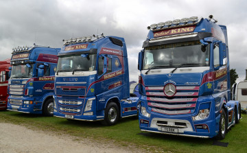 Картинка автомобили выставки+и+уличные+фото тягач седельный грузовик тяжёлый