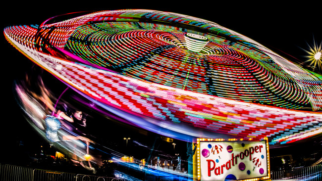 Обои картинки фото разное, карусели,  качели,  аттракционы, карусель, ночь