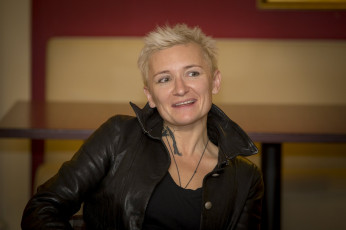 Картинка диана+арбенина музыка ночные+снайперы певица тату женщина