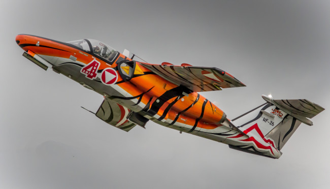 Обои картинки фото saab 105, авиация, боевые самолёты, истребитель