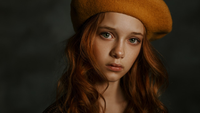 Обои картинки фото разное, дети, девочка, рыжая, лицо, берет