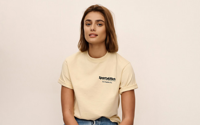 Обои картинки фото девушки, taylor hill, майка