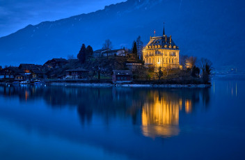 обоя города, - огни ночного города, швейцария, озеро, альпы, огни, дома, дворец