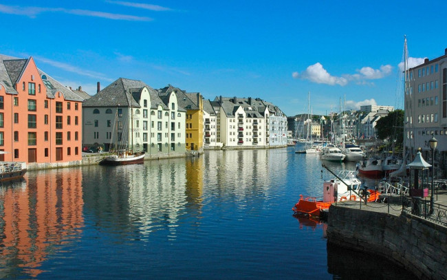 Обои картинки фото alesund, norway, города, улицы, площади, набережные