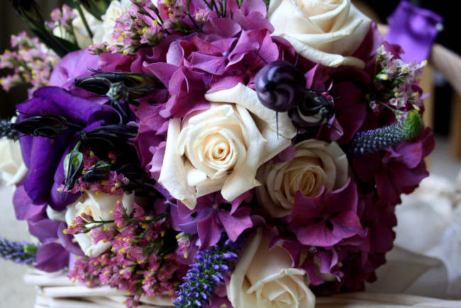 Обои картинки фото цветы, букеты, композиции, гортензия, роза, эустома