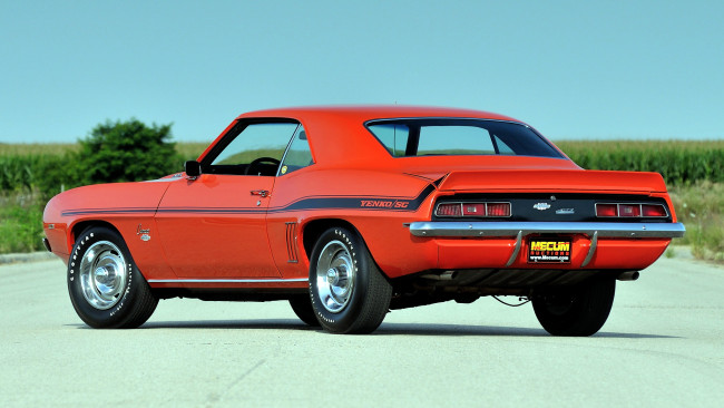 Обои картинки фото chevrolet, camaro, автомобили, gm, division, культовый, легковой, автомобиль, сша