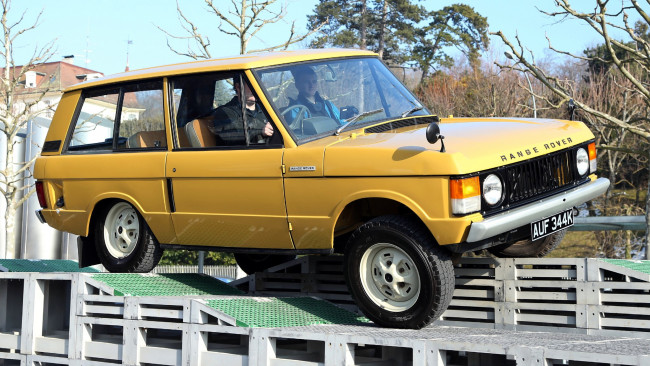 Обои картинки фото range, rover, автомобили, класс, люкс, великобритания, полноразмерный, внедорожник