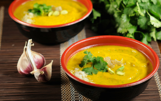 Обои картинки фото еда, первые, блюда, чеснок, суп-пюре