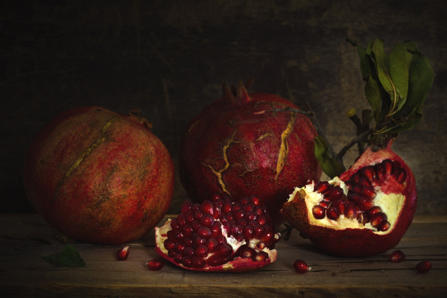 Обои картинки фото еда, гранат, зерна