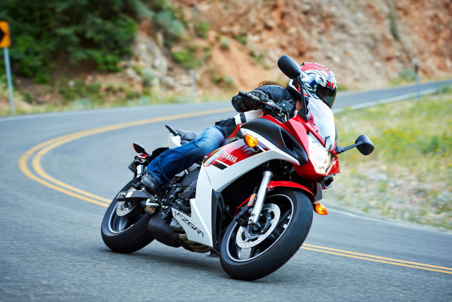Обои картинки фото мотоциклы, yamaha, 2014, fz6r