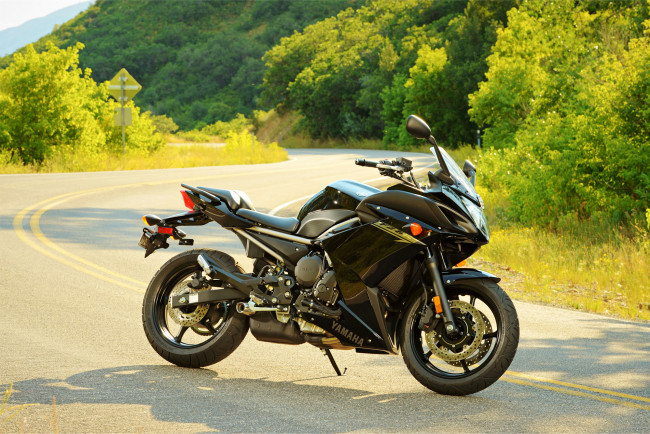 Обои картинки фото мотоциклы, yamaha, fz6r, 2014