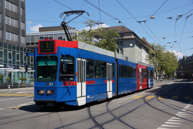 Обои картинки фото техника, трамваи, рельсы, город, трамвай