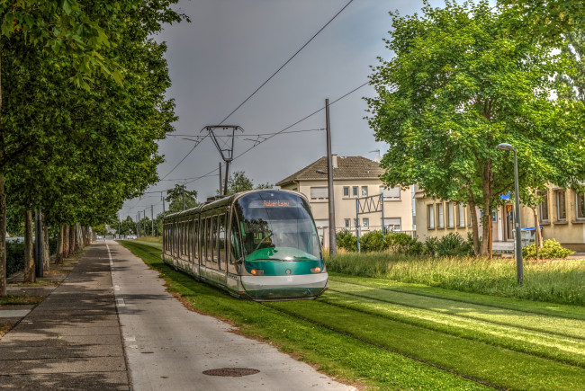 Обои картинки фото техника, трамваи, трамвай, город, рельсы