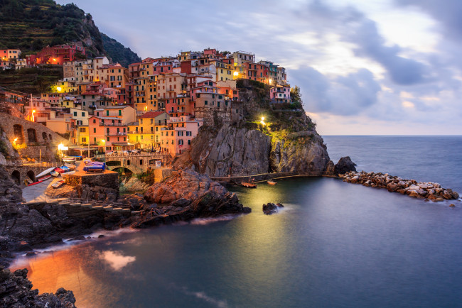 Обои картинки фото manarola, города, - пейзажи, скала, поселок, море
