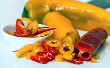 Картинка еда перец колечки желтый красный стручки