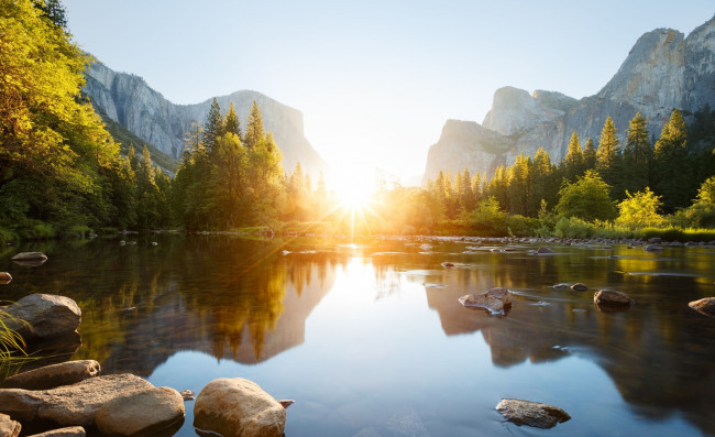 Обои картинки фото природа, восходы, закаты, сша, йосемити, деревья, камни, горы, осень, утро, озеро