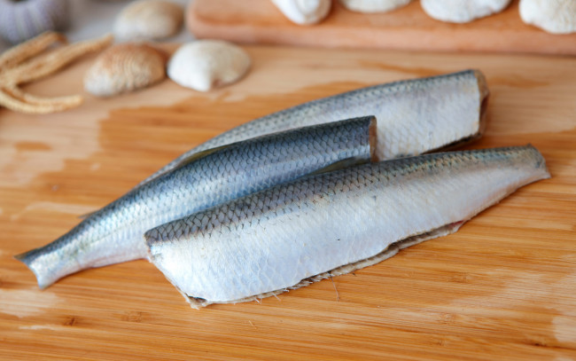 Обои картинки фото еда, рыба,  морепродукты,  суши,  роллы, селедка