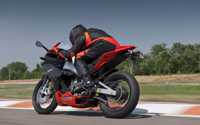 Обои картинки фото спорт, мотоспорт, скорость, гонки, трасса