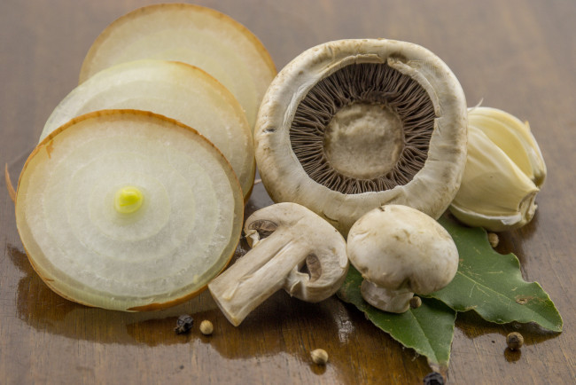 Обои картинки фото еда, грибы,  грибные блюда, снедь