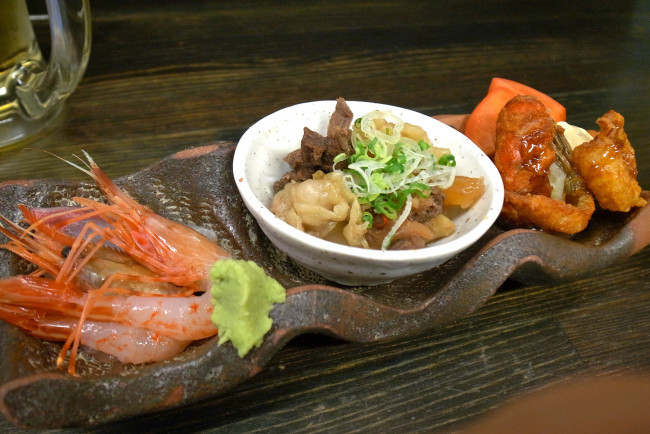 Обои картинки фото еда, рыба,  морепродукты,  суши,  роллы, снедь