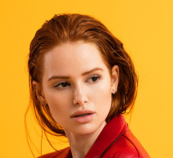 Картинка madelaine+petsch девушки -+брюнетки +шатенки девушка