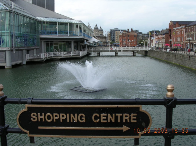 Обои картинки фото англия, города, фонтаны