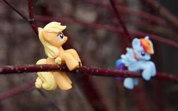 Картинка разное игрушки ветка лошадка