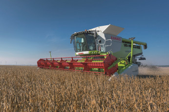 Картинка техника комбайны claas axion