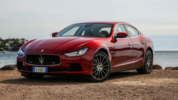 Картинка maserati+ghibli+sq4+sport+package+2017 автомобили maserati sq4 ghibli 2017 package sport красный