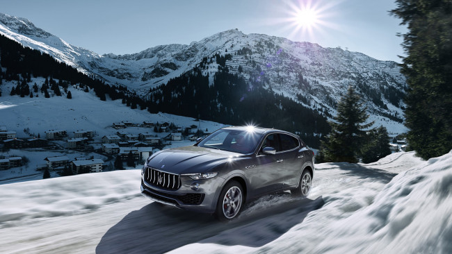 Обои картинки фото maserati levante 2017, автомобили, maserati, серебряный, 2017, металлик, levante