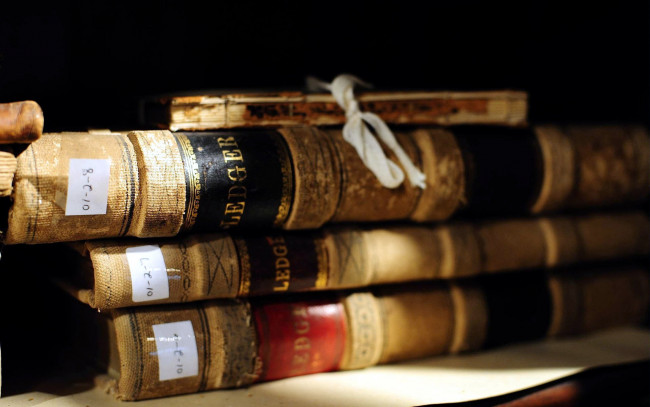 Обои картинки фото разное, канцелярия,  книги, книги, старинные