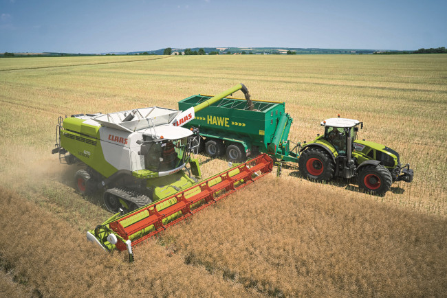 Обои картинки фото техника, комбайны, claas, axion