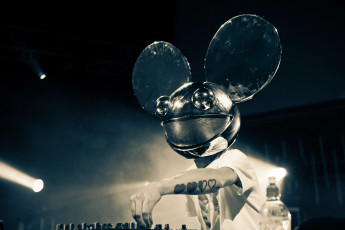 Картинка deadmau5 музыка логотип