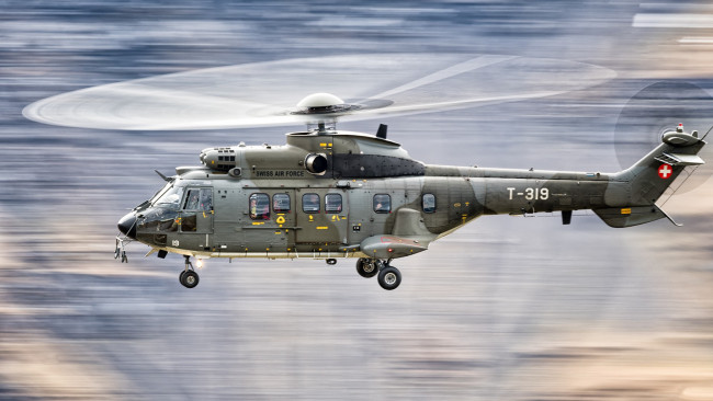 Обои картинки фото super puma, авиация, вертолёты, ввс