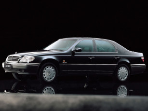 Картинка автомобили ssang yong