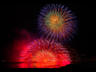 Картинка разное салюты фейерверки