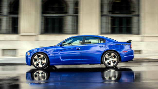 Обои картинки фото dodge, charger, автомобили, мощь, стиль, автомобиль, скорость