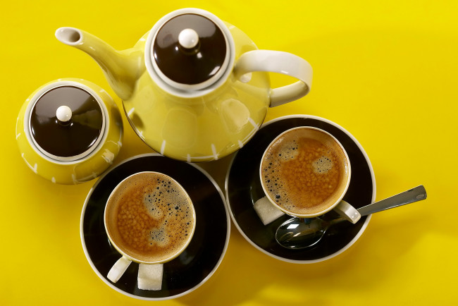 Обои картинки фото еда, кофе, кофейные, зёрна, сервиз
