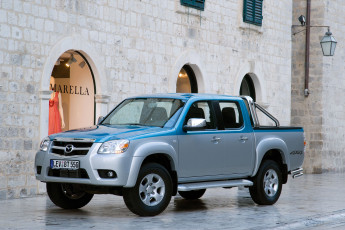 Картинка автомобили mazda