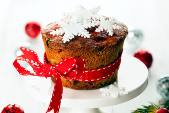 Картинка праздничные угощения снежинки лента бант пирог