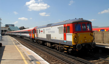 Картинка техника поезда перрон пассажирский поезд стоянка состав