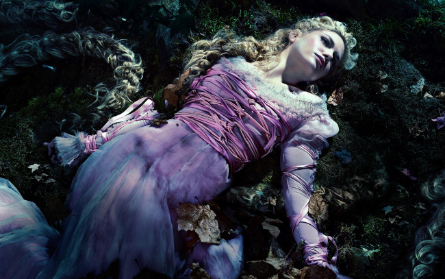 Обои картинки фото кино фильмы, into the woods, into, the, woods