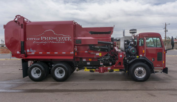 Картинка автомобили мусоровозы мусорщик