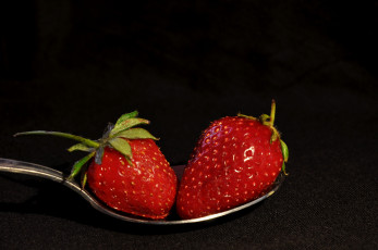 Картинка еда клубника +земляника ягоды
