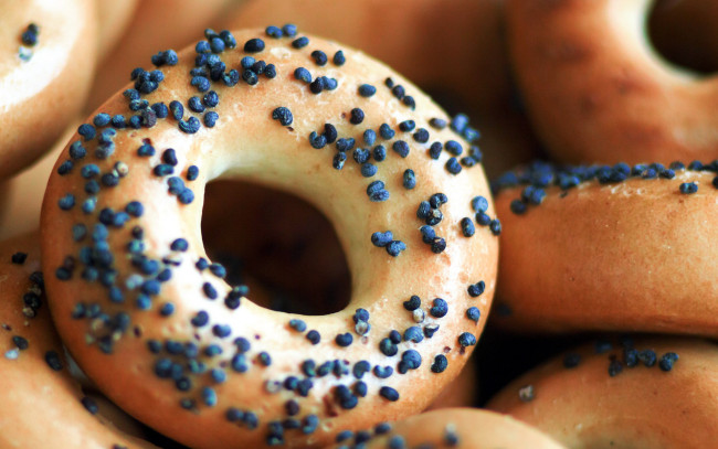 Обои картинки фото еда, хлеб,  выпечка, пончики