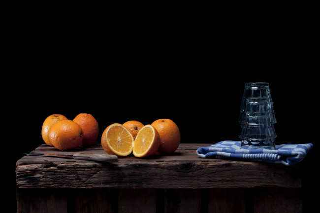 Обои картинки фото еда, натюрморт, стаканы, цитрусы