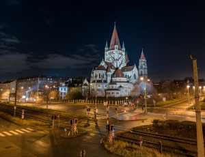 Картинка города вена+ австрия костел