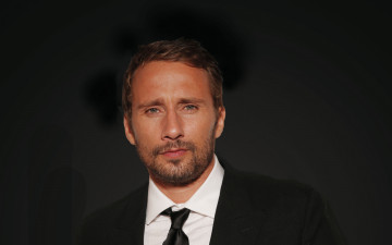 Картинка мужчины matthias+schoenaerts костюм борода актер matthias schoenaerts